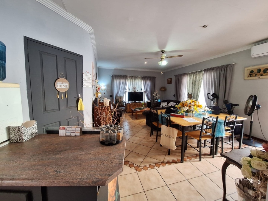 3 Bedroom Property for Sale in Beaconsfield Northern Cape